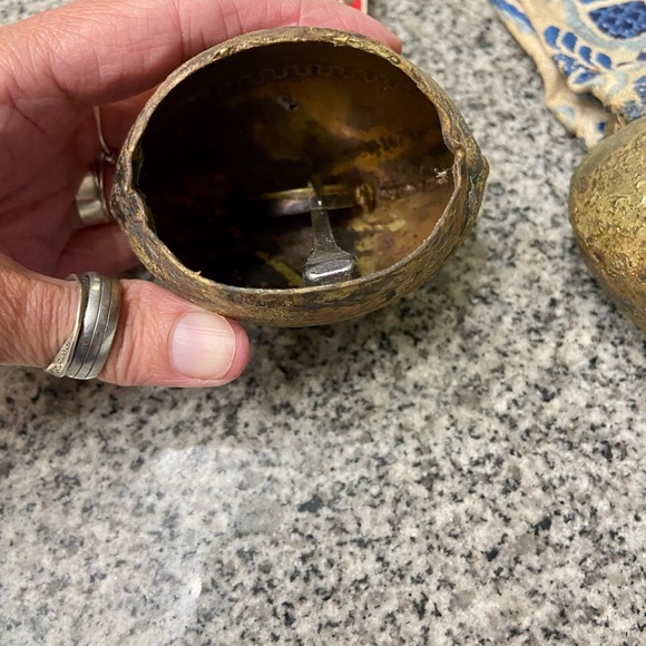 Embroidered Tapestry Cow Bells (2) Vtg Floral Wall Hanging Farmhouse Cottagecore - Picture 6 of 16